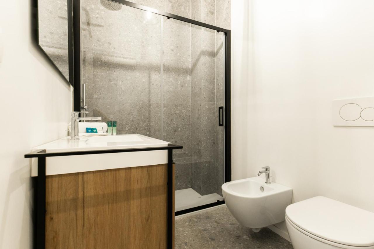 Easylife - Ampio E Luminoso Bilocale In Affascinante Quartiere Nolo Appartement